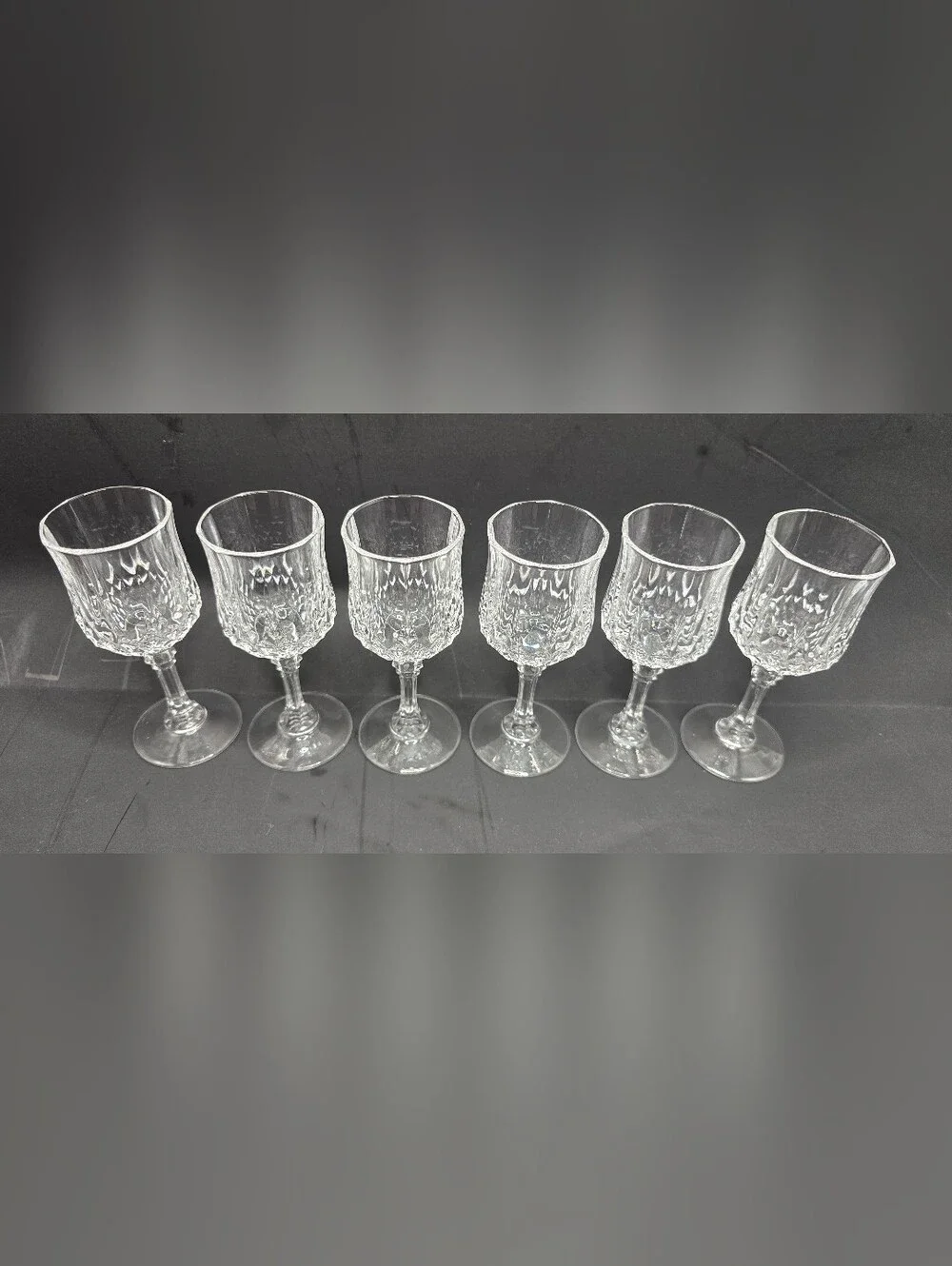 Cristal dArques-Durand friendly glasses
